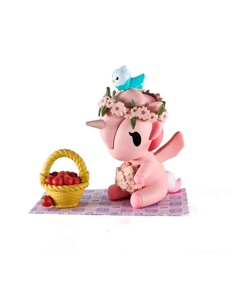 tokidoki Picnic Party Unicorno Berry & Birdie Figurine